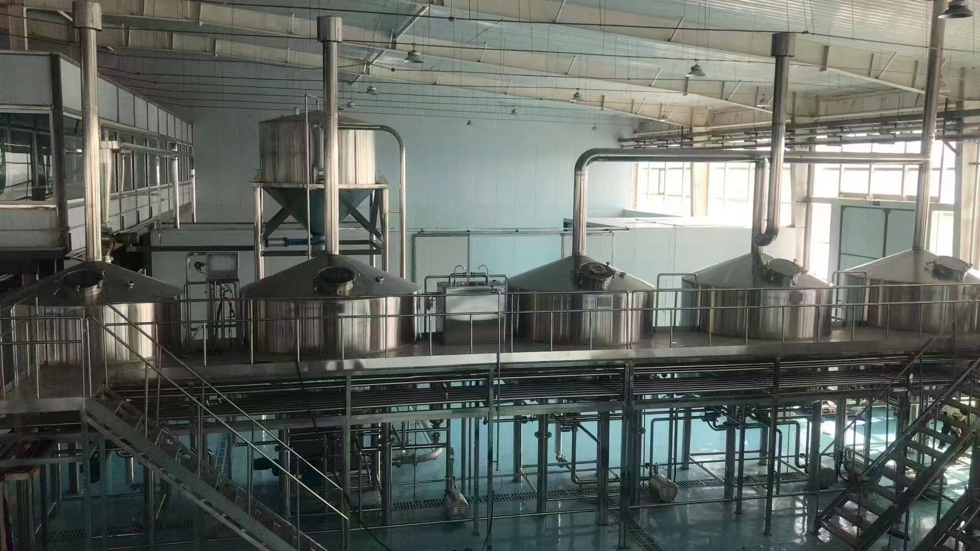 宜阳精酿啤酒设备厂—精酿啤酒设备主要生产工艺与核心技术